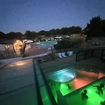 Camping Les Cigales Camping