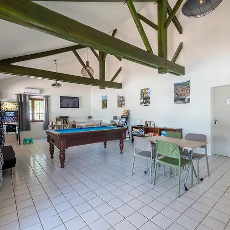 Campsite Camping Les Cigales 3*