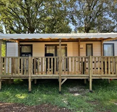 キャンプ場 Camping Les Cigales