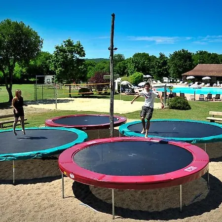 Camping Les Cigales キャンプ場